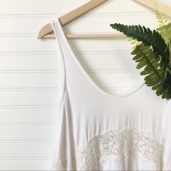 American Eagle Outfitters Tops - America Eagle • Lace Detailed Oversized Tank